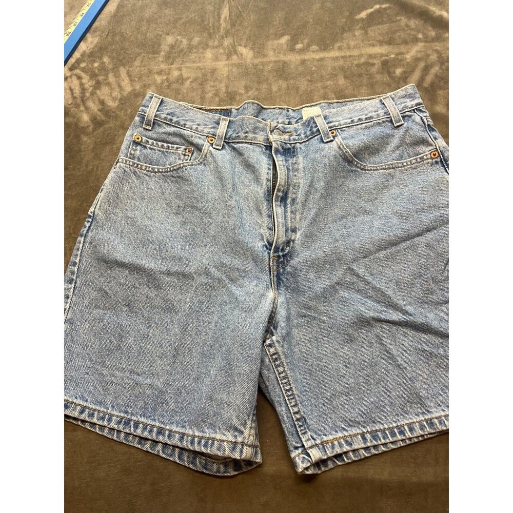 Vintage Levis 550 Shorts Size 36w Mens Blue Relaxed Fit Black Bat Wing. 36